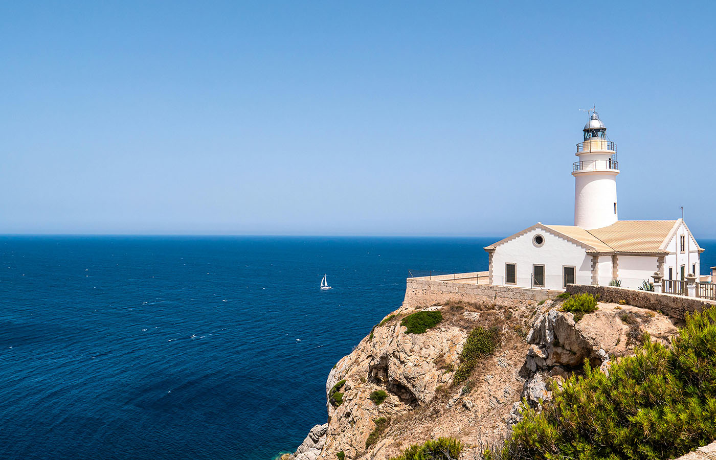 Addiction and Mental Health Treatment in Mallorca: Why Location Matters